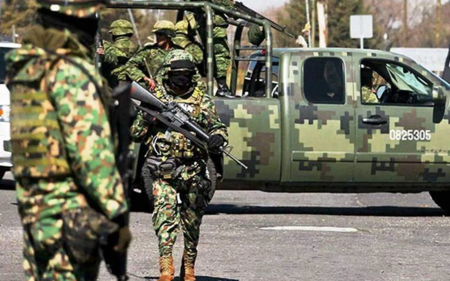 Soldados del ejército nacional mexicano